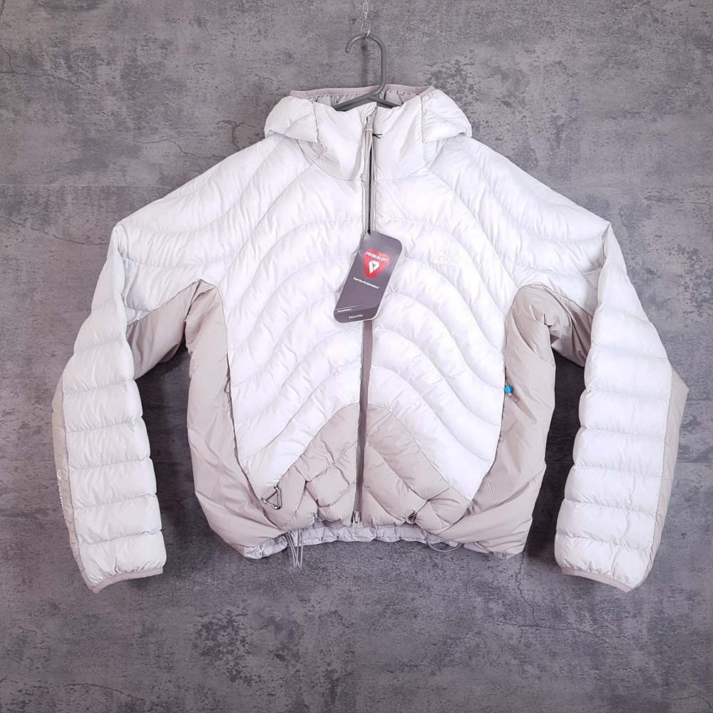 NIKE ACG Lava Flow Therma-Fit ADV Jacket Womens MEDIUM White Grey HM9963-025